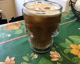 Une image de l'étape 3 de Café glacé à la vanille et touche de lait.