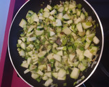 Foto del paso 2 de la receta: Tortilla de verduras y atún