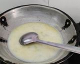 A picture of step 2 of Gourd ki kheer.