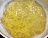 Foto del paso 3 de la receta Fettuccine a la crema de salchichas con Parmesano