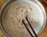 Hình bước làm 1 của món Mỳ trộn chay