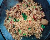 Foto langkah ke 4 dari resep Nasi goreng rumahan.