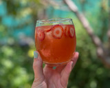 Foto del paso 4 de la receta: Clericó de uva, naranja y frutilla