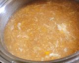 A picture of step 6 of Oriental egg-drop sweet corn soup.