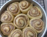 Foto langkah ke 7 dari resep Sourdough Cinnamon Rolls.