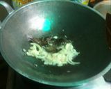 Foto langkah ke 1 dari resep Tumis sayur jamur kancing.