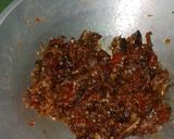 Foto langkah ke 5 dari resep Sambel Gereh (Ikan Asin) Gobyoss.
