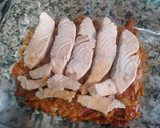Foto del paso 1 de la receta: Salmón al horno gratinado con alioli y base de pisto