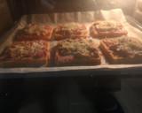 Foto del paso 4 de la receta: Pizza de pan de molde