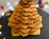 Une image de l'étape 7 de Biscuits Sapin de Noël aux noisettes.