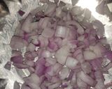 A picture of step 1 of Kale chane ki bhel.