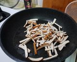 香根豆干炒肉絲的食譜步驟4照片