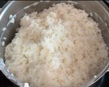 Foto del paso 4 de la receta: Arroz relleno de salchichas