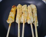 Foto langkah ke 4 dari resep Fish Roll Bakar.