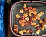 Foto langkah ke 3 dari resep Banana Caramel Toast.