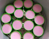 Foto langkah ke 7 dari resep Kue Lapis Pandan Mini.
