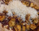 A picture of step 5 of Pollo con Piña y Berenjena.