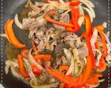 黑胡椒蠔油甜椒牛肉的食譜步驟5照片