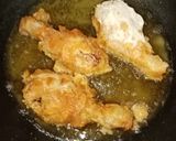A picture of step 1 of Crispy fried chicken leg piece.