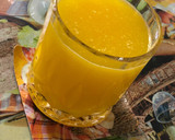 A picture of step 3 of Mango juice.