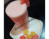 A picture of step 3 of Watermelon orange shake.
