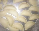 A picture of step 7 of Gujia.