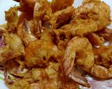 Foto langkah ke 5 dari resep Udang Goreng Tepung.