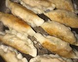 Hình bước làm 1 của món Mì xào và mandu