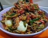 Foto langkah ke 5 dari resep Tumis telor kerang cabe merah ijo.