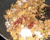 भरवां शिमला मिर्च(Bharwa shimla mirch recipe in Hiindi) रेसिपी चरण 2 फोटो