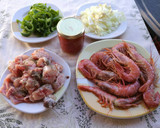 Foto del paso 2 de la receta: Arroz con conejo y gambones