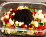 Foto del paso 3 de la receta: Ensalada campera con paté de aceitunas negras