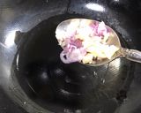 Foto langkah ke 2 dari resep Sop Oyong Bihun Wortel Tahu dan Telur.