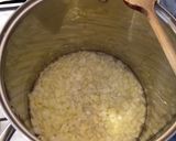 Tárkonyos-tejfölös zöldségleves recept fázis 2 fotója
