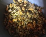 Foto langkah ke 1 dari resep Tumis Kerang.