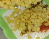 A picture of step 2 of Curd boondi Raita.