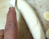 બનાના વોલનટ ગ્રીક યોગર્ટ (Banana Walnut Greek Yoghurt Recipe In Gujarati) રેસીપી સ્ટેપ3ફોટો