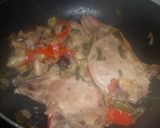 Foto del paso 1 de la receta: Bifes de cerdo con cerveza y verduras
