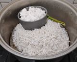 Foto langkah ke 1 dari resep Nasi kuning.