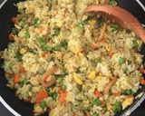 Foto langkah ke 3 dari resep Nasi goreng kari ala bumil.