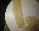 A picture of step 3 of Manda crisps with a yoghurt chocolate dip.