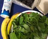 Foto langkah ke 1 dari resep Smoothies pisang bayam.