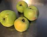 Une image de l'étape 2 de Compote de pommes et pêches de vigne.