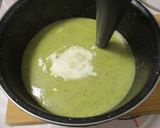 Appenzeller sajtos 🧀 cukkini 🥒 krémleves szarvasgombaolajjal 🍄 recept fázis 7 fotója