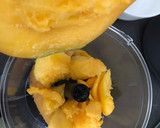 Foto del paso 2 de la receta: Smoothie de mango y plátano con pudding de chía y lino
