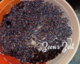 A picture of step 1 of Black Rice and Apple Kheer.