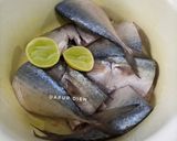 Foto langkah ke 1 dari resep Ikan Kembung Balado.