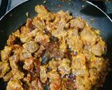 Foto del paso 3 de la receta: Carne "Murillo" en salsa