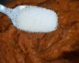 A picture of step 4 of Squid Sambal.