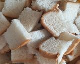 A picture of step 1 of Bread poha.